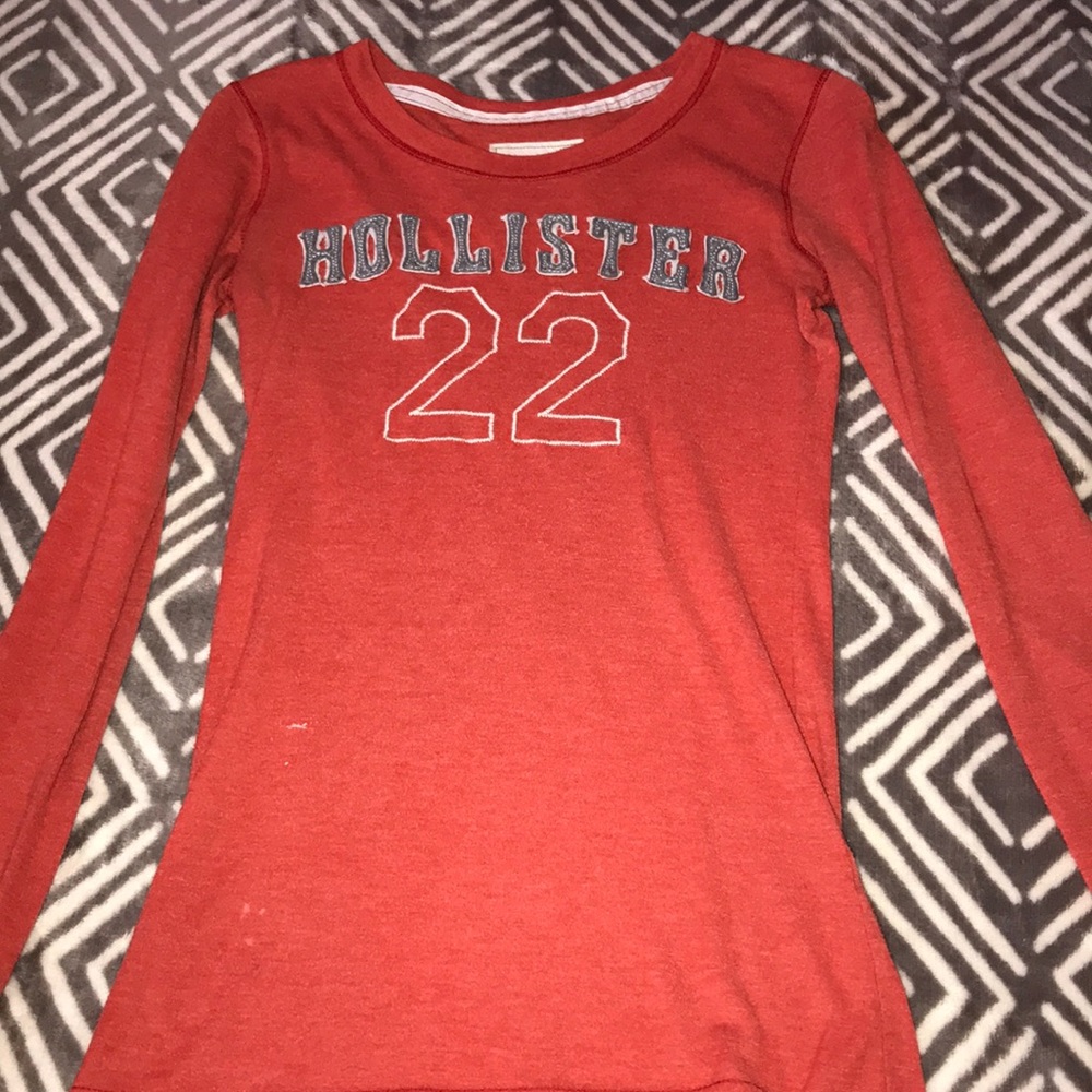 hollister long sleeve top
